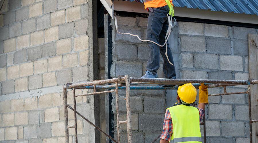Professional residential roofers in Melvin, TX
